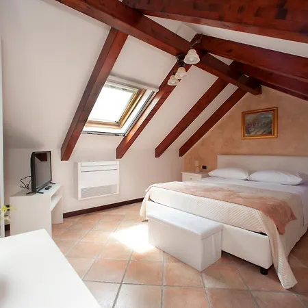 L'arco Tra I Sentieri Holiday home